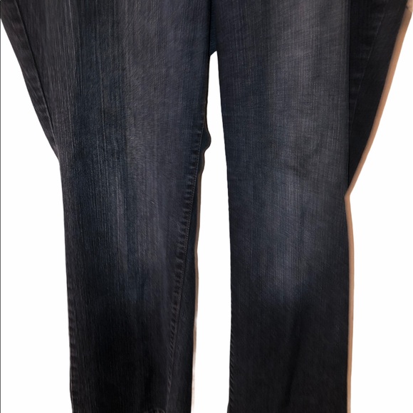 LANE BRYANT Distinctly Boot Jeans Tight Tummy Tech 24 W Petite - Picture 11 of 11